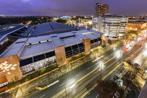 Oaks Adelaide Embassy Suites - Accommodation Broome 6