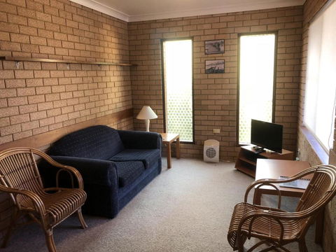Flat 1 3 Bay Lane - Accommodation Broome 4