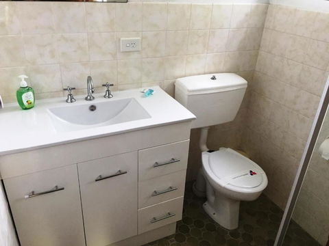 Flat 1 3 Bay Lane - Accommodation Broome 5