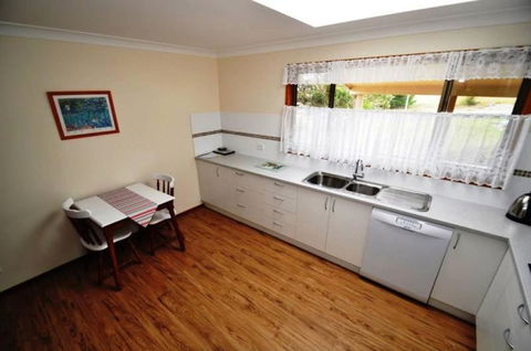 16 Haddrill Parade - Accommodation Broome 1