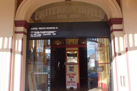 Criterion Hotel Warwick - Accommodation Broome 1