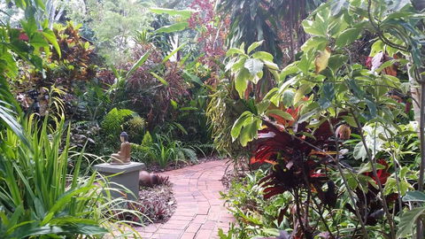 Shambhala Retreat Magnetic Island Cottages - Accommodation Broome 4