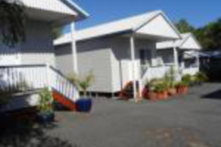 Augathella QLD Accommodation Broome