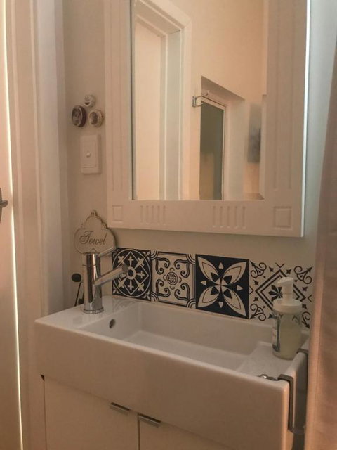 Yellow Gum Bed & Breakfast - Accommodation Broome 3
