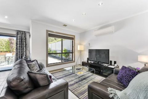 MG Apartment - Accommodation Broome 0