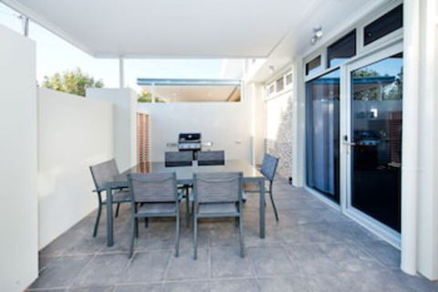 Loxton Courthouse Apartments - Accommodation Broome 0