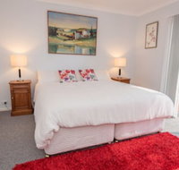 Canberra's White House - Accommodation Broome