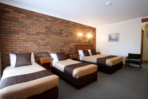 Golden Grain Motor Inn - Accommodation Broome 2