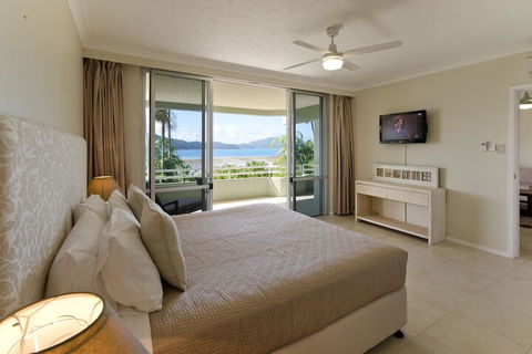 Beach Front Lagoon Lodge Apartments - Accommodation Broome 3