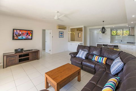 Beach Front Lagoon Lodge Apartments - Accommodation Broome 7