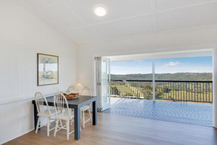 Reesville QLD Accommodation Broome