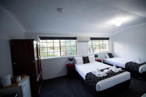 The Old Convent Dalwallinu - Accommodation Broome 5