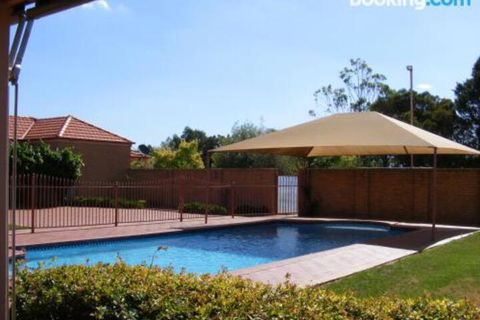 Fairways Bed & Breakfast At Jerilderie - Accommodation Broome 5
