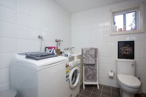 La Casa - Accommodation Broome 1