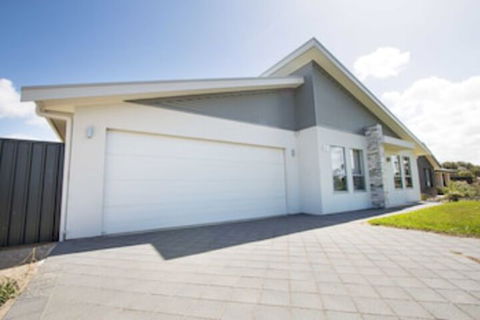 Brock's Base - Accommodation Broome 0