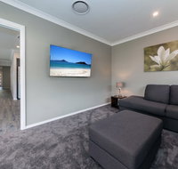Tomaree Road 19 The Cottage - Accommodation Broome