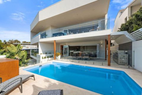 Ultimate Beach House - Accommodation Broome 0