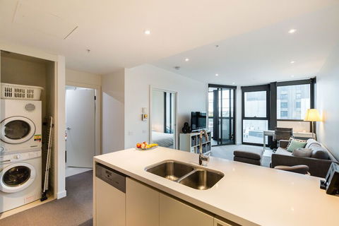 MILA, 1BDR Cremorne Apartment - Accommodation Broome 3