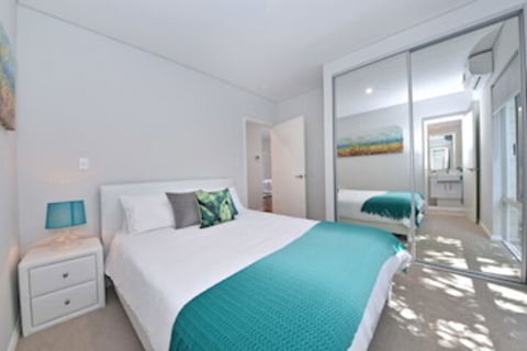 Stylish Apartment Near Perth City 2210 - Accommodation Broome 0
