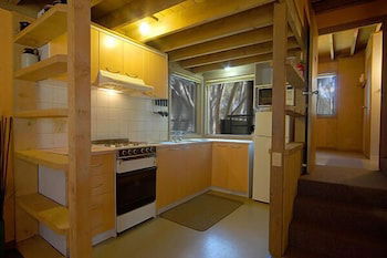 Huggins - Accommodation Broome 5