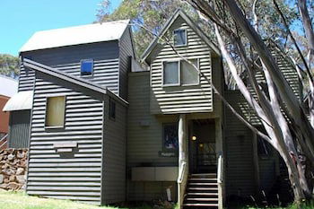 Huggins - Accommodation Broome 3