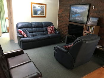 Kalamunda 2 - Accommodation Broome 0