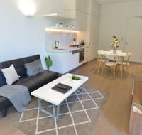 Spacious Cosy Bedroom Suite  Large Balcony - Accommodation Broome