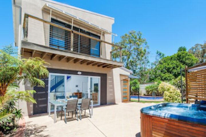 Shoal Bay NSW Accommodation Broome