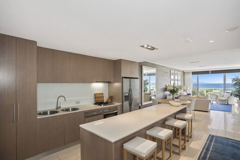 Bale Penthouse 1326 - Accommodation Broome 2