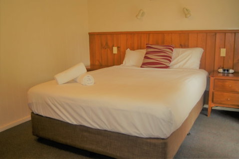Quality Hotel Lakeside Bendigo - Accommodation Broome 3