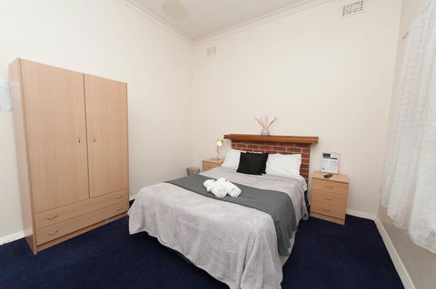 Riverina Hotel - Accommodation Broome 0