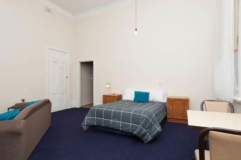 Riverina Hotel - Accommodation Broome 5