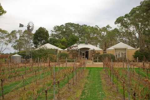 Yalumba Menzies Retreat - Accommodation Broome 3