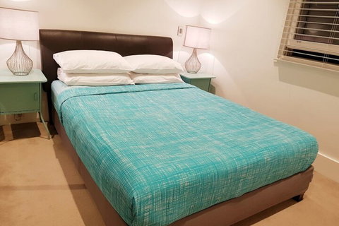 Darling Harbour Modern 2 Bedroom Terrace - Accommodation Broome 3