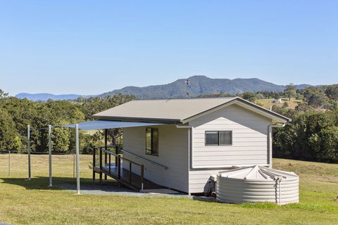 Valley Cabins By The Creek - Accommodation Broome 1