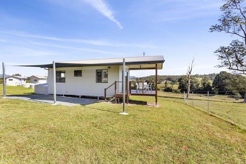 Valley Cabins By The Creek - Accommodation Broome 6