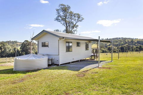 Valley Cabins By The Creek - Accommodation Broome 5