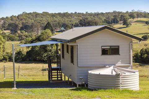 Valley Cabins By The Creek - Accommodation Broome 2