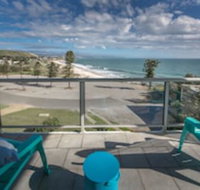 King of North Bay 103 Gold Coast Drive - Accommodation Broome