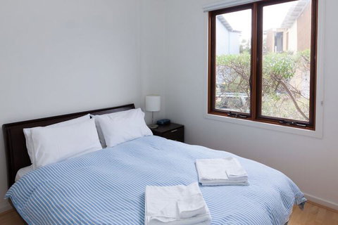South Shores Trevally Villa 41 South Shores Normanville - Accommodation Broome 2