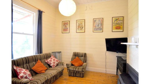MY Fair Lady External Bathroom PET Friendly - Accommodation Broome 5