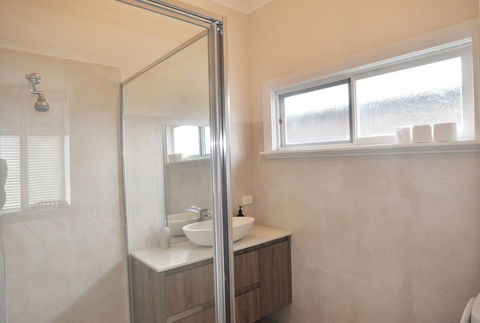 Paperbark Homestead PET Friendly - Accommodation Broome 2