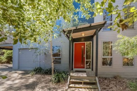 Salt Water Secret Surf Side - Accommodation Broome 0