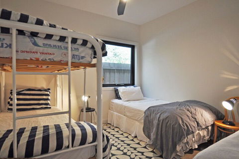 Armstrongs Close TO Beach - Accommodation Broome 5