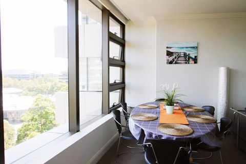 High Level Stunning View Apartments - Accommodation Broome 6