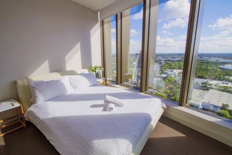High Level Stunning View Apartments - Accommodation Broome 0