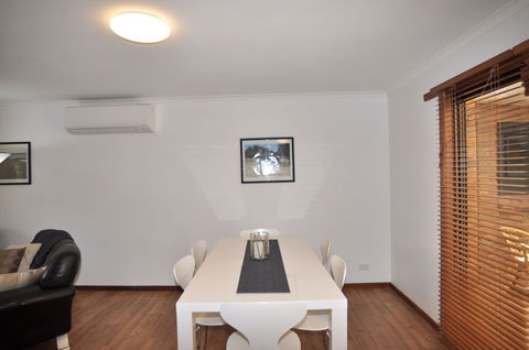 Palm Waters 4 PET Friendly - Accommodation Broome 4