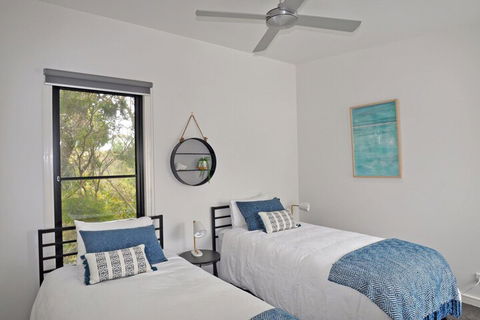 Luxury By THE SEA Close TO THE Beach - Accommodation Broome 3