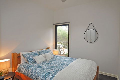 Luxury By THE SEA Close TO THE Beach - Accommodation Broome 2