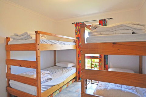 Beilby Beach Cottage Free Wifi & Foxtel PET Friendly - Accommodation Broome 5